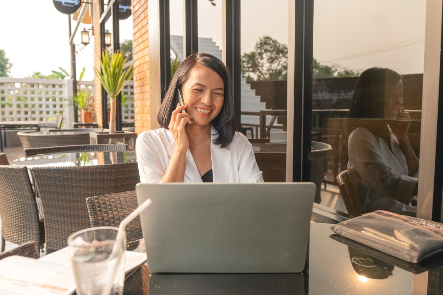 Moderne Büroräumlichkeiten von Orphitriva in München mit professioneller Ausstattung